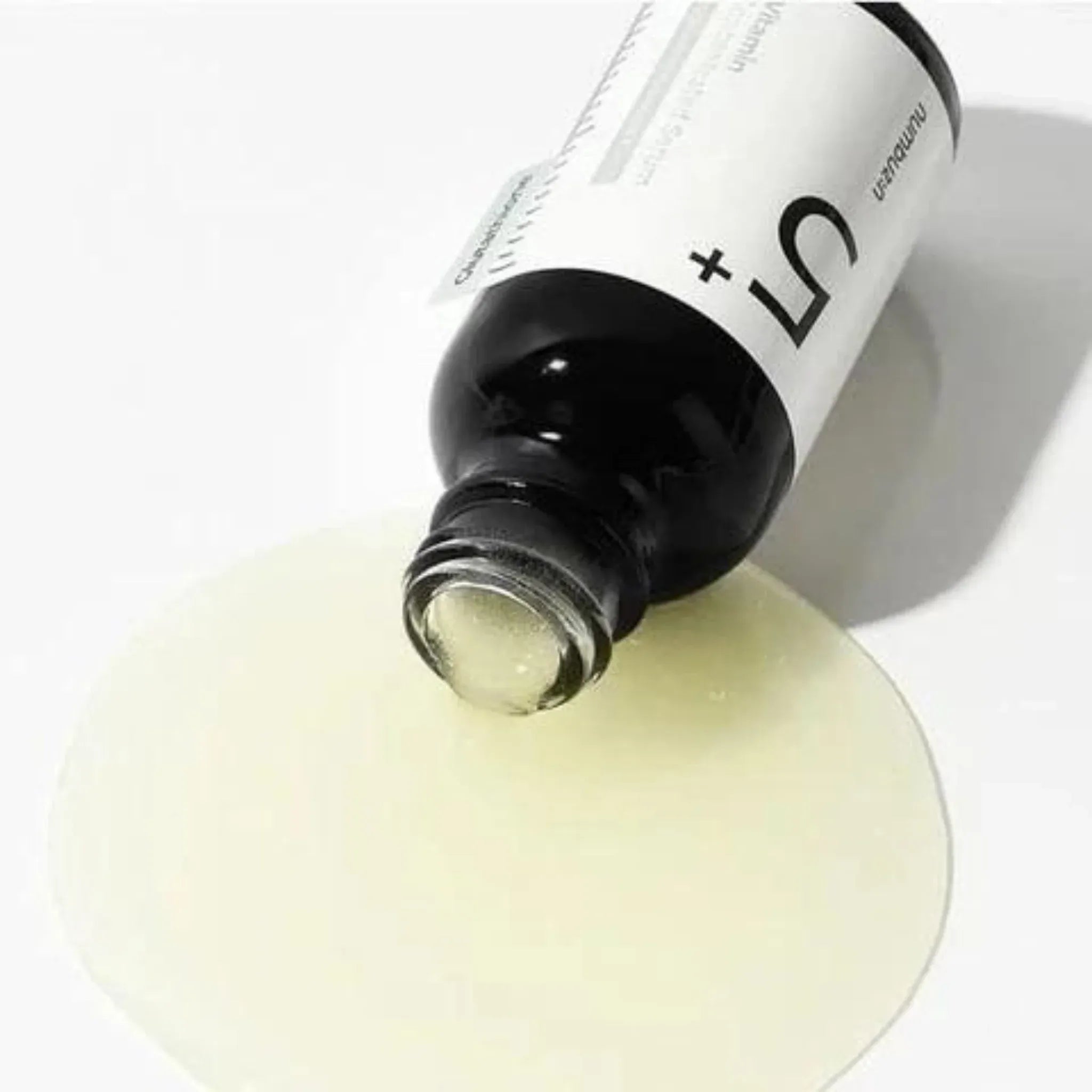 نمبزن 5 سيروم مركّز بالفيتامينات لعلاج التصبغات (30 مل)