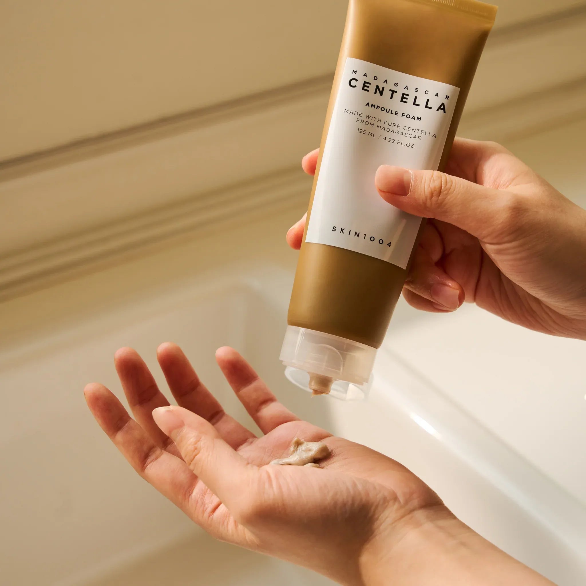 skin1004-centella-ampoule-cleansing-foam